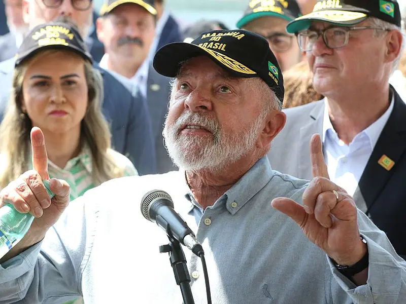 Lula diz que investimento em defesa fortalece economia
