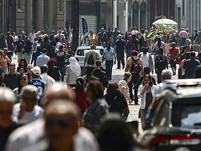Desemprego em novembro chega a 6,1%, o menor desde 2012