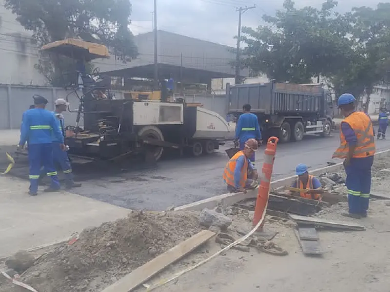 Pavimentação em trecho da Alemoa Industrial, em Santos, inicia na próxima semana