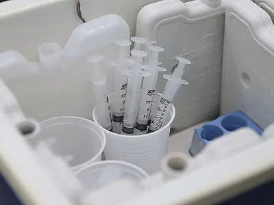 Doenças eliminadas por vacinas matavam mais que guerras mundiais
