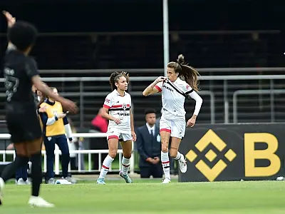 Timão derrota o São Paulo e fica perto do 6º título do Brasileirão A1