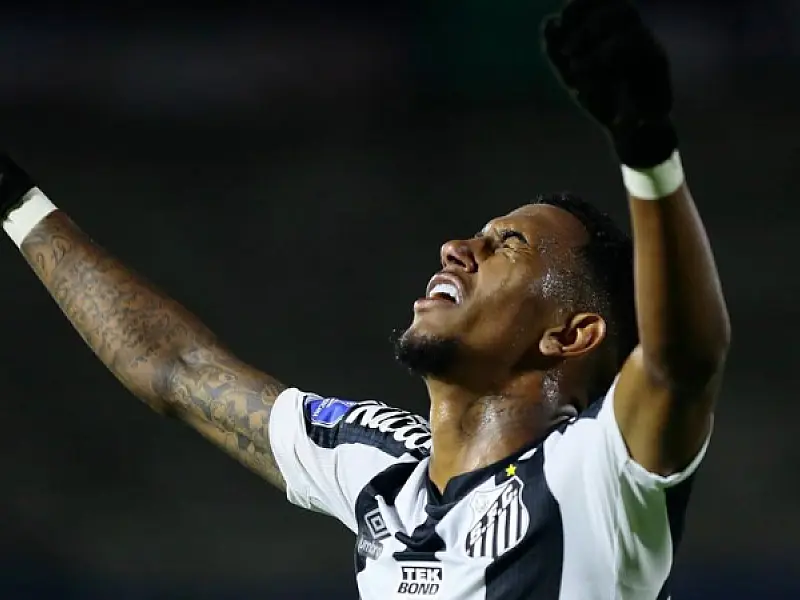 Santos reserva vence a Universidad nos acréscimos e desencanta com Bustos