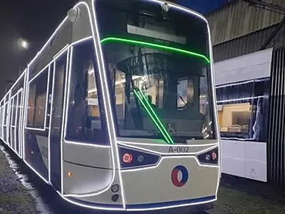 VLT da Baixada Santista recebe iluminação natalina