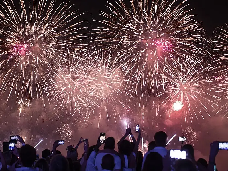 Médicos alertam sobre riscos do manuseio de fogos de artifício