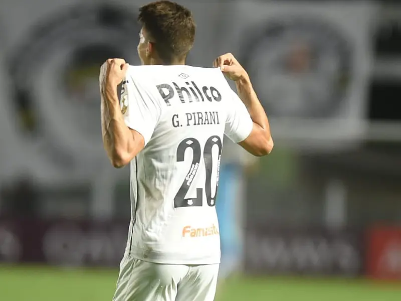 Gabriel Pirani fala sobre amadurecimento profissional e projeta uma boa temporada pelo Santos