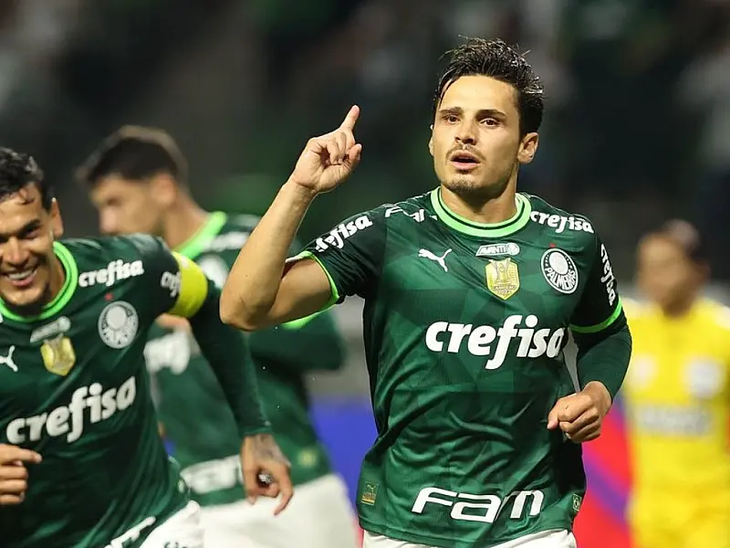 Mesmo desperdiçando dois pênaltis, Palmeiras vence Inter de Limeira