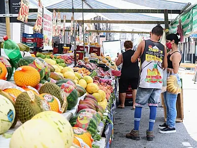 Inflação da feira de até 166% assusta consumidores e esvazia carrinhos
