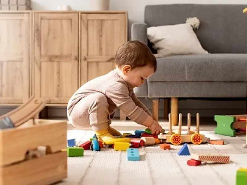 Como escolher os brinquedos que auxiliam no processo de aprendizagem e desenvolvimento infantil