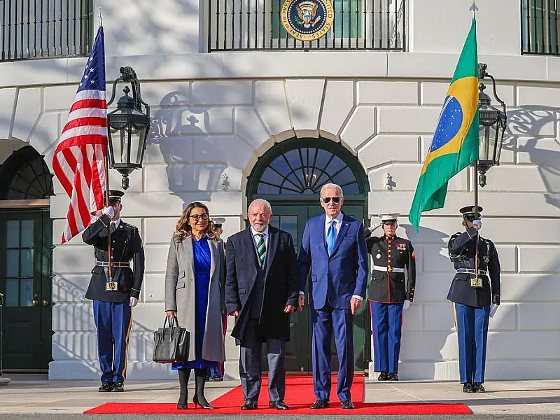 Nos Estados Unidos, Lula reitera defesa da democracia no mundo