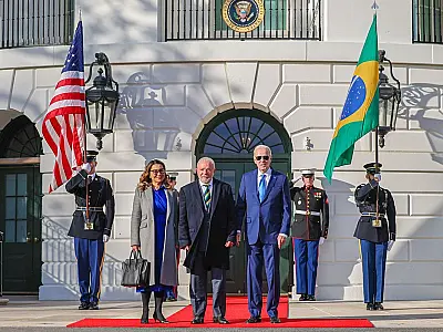 Nos Estados Unidos, Lula reitera defesa da democracia no mundo