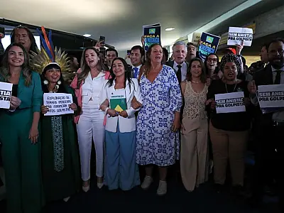 CPI do 8/1 acabou ofuscada por delação de Cid e teve derrotas impostas por STF