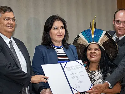 Dino critica "negacionismo" e quer agilidade em censo Yanomami
