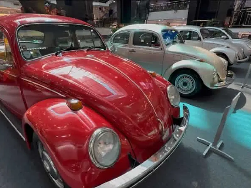 Encontro de carros antigos agita o Praiamar Shopping neste sábado (30)