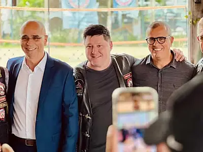 Motociclistas arrecadam recursos para compra de 4 cadeiras de rodas para o Fundo Social de Guarujá