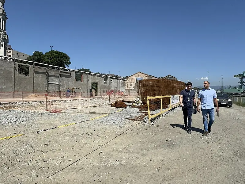 Paulo Alexandre visita obra do Parque Valongo e anuncia entrega da fase 3 para até junho de 2026