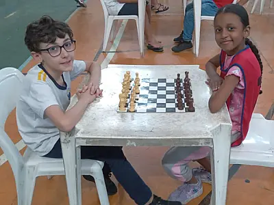 Alunos de Guarujá conquistam bicampeonato no Torneio Metropolitano de Xadrez Escolar