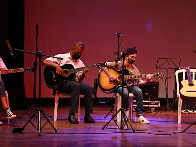Guarujá amplia polos de cultura e oferta vagas para oficinas musicais