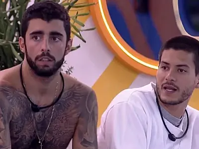 Scooby e Arthur batem boca por causa do critério para voto no Paredão