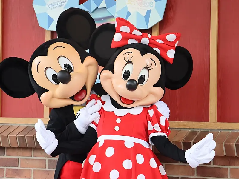 Mickey e Minnie animam Brisamar Shopping neste domingo