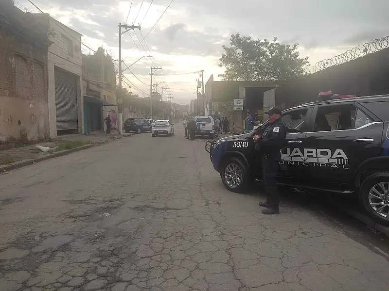 Câmeras flagram e Guarda Municipal de Santos detém dupla por furto de fios