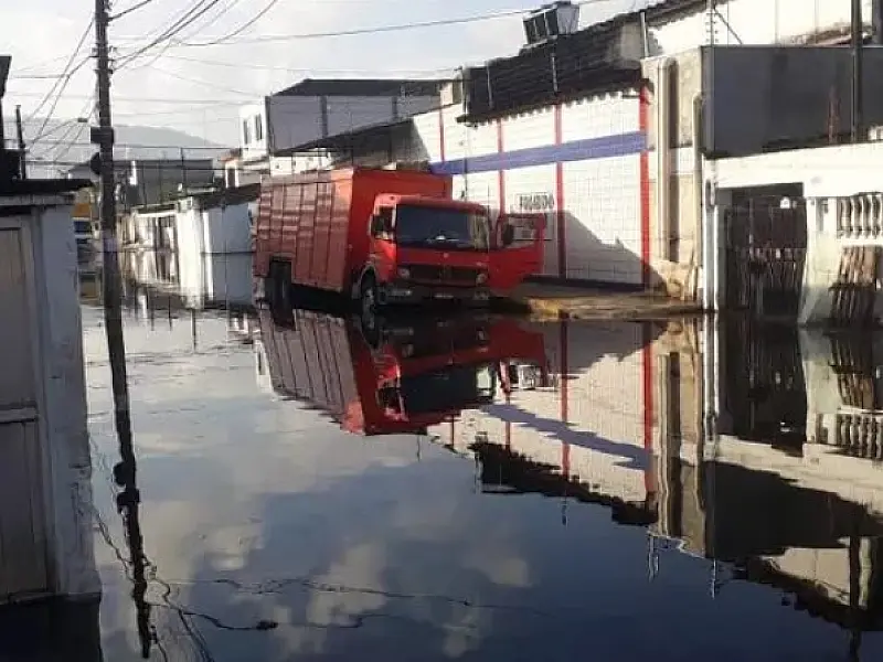 Sistema de combate às enchentes começa a ser testado na Zona Noroeste de Santos