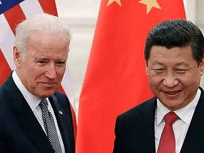 China faz duro ataque aos EUA e defende aliança com a Rússia