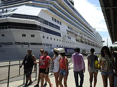 Temporada de cruzeiros injeta R$ 3,6 bi na economia brasileira