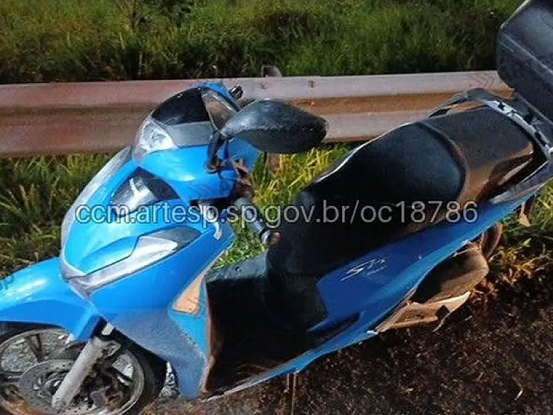 Motociclista morre após colisão com defensa metálica na Padre Manoel da Nóbrega (SP-055) em Mongaguá