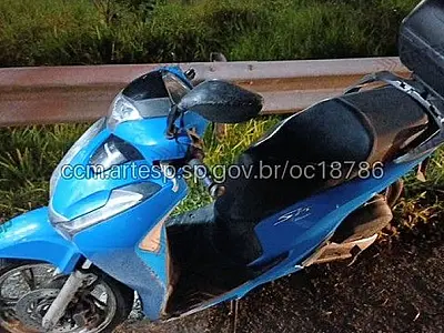 Motociclista morre após colisão com defensa metálica na Padre Manoel da Nóbrega (SP-055) em Mongaguá