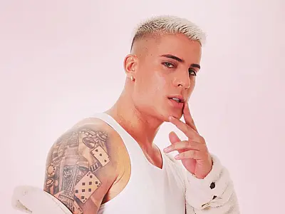 Ex-namorado expõe mãe de Neymar após suposta traição