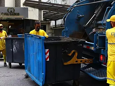 Contentores auxiliam na coleta e reduzem em 70% acidentes com funcionários de limpeza em Santos