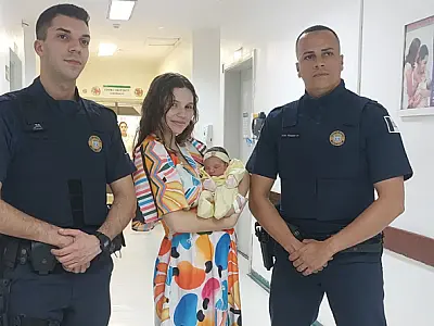 Heróis, dois GCMs de Praia Grande/SP auxiliam no nascimento de bebê