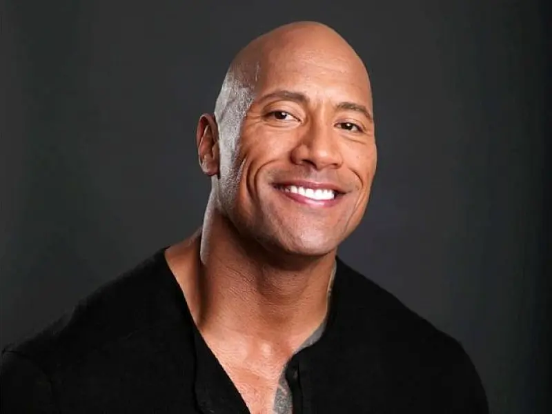 Dwayne Johnson se desculpa após polêmica