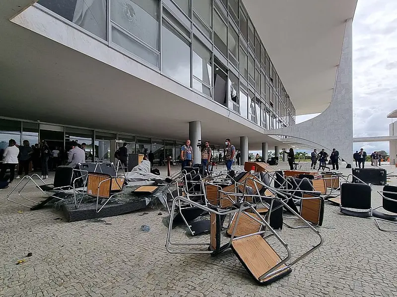 MP do Distrito Federal recomenda afastamento de comandantes da PM