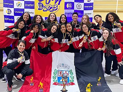 Time PG de basquete feminino é campeão invicto da Copa Sul-Americana