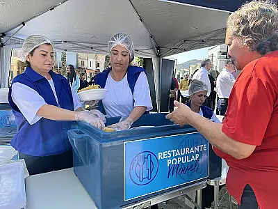 Restaurante Popular Móvel começa a atender na Vila Edna, na cidade do Guarujá