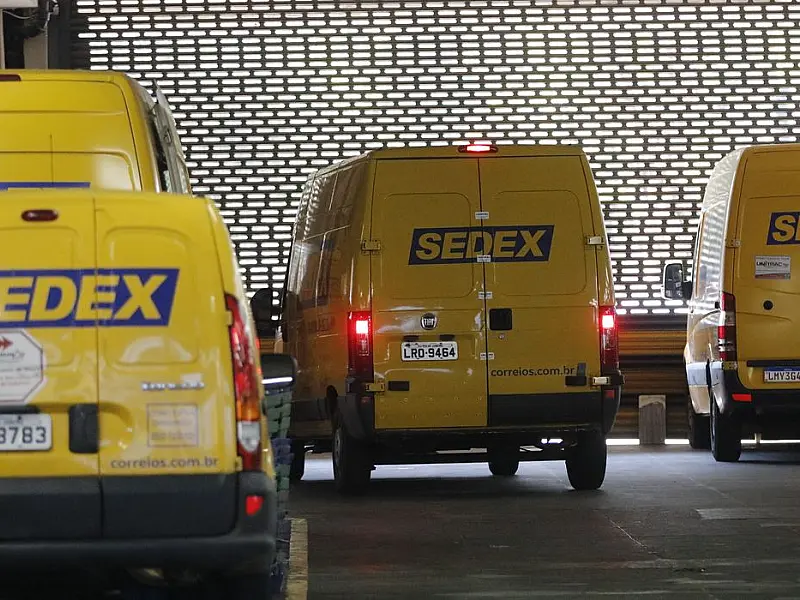 Correios recebem doações para vítimas das chuvas no Rio Grande do Sul