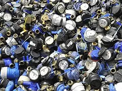 Sabesp e Ambipar firmam parceria para coleta de mais de 1 mil toneladas de medidores de água