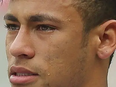 Há exatos nove anos, Neymar se despedia do Santos e Gabigol estreava pelos profissionais