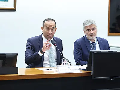 Deputado federal Paulo Alexandre Barbosa defende equilíbrio no debate sobre fim da escala 6x1