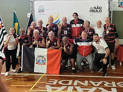 Time Praia Grande de vôlei adaptado disputa Campeonato Sul Americano