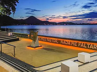 São Vicente inaugura primeira Praça da Bíblia à beira-mar do Brasil
