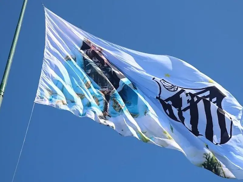 Atletas do Santos participam de exposição em comemoração aos 110 anos do clube