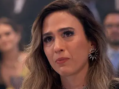 Tatá Werneck ganha troféu Paulo Gustavo de humor