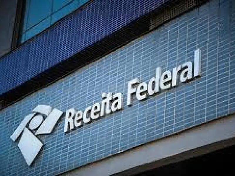 Receita Federal e Polícia Federal combatem falsa consultoria tributária que causou prejuízo