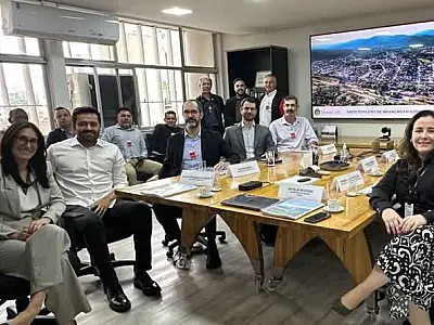CePil e Desenvolve SP entregam projeto para modernização da iluminação pública em Miracatu