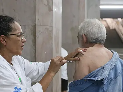 Aumentar vacinação de grupos de risco é desafio no combate à covid-19