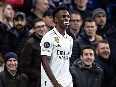 Presidente da Fifa convida Vinicius Jr para liderar grupo antirracismo