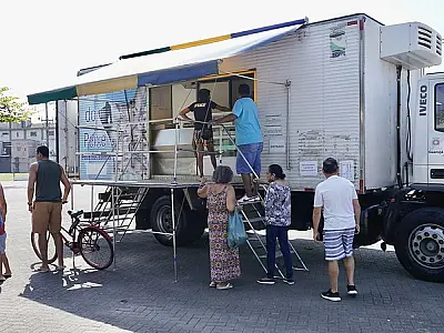 Guarujá: Caminhão do Peixe tem pescados a preços acessíveis