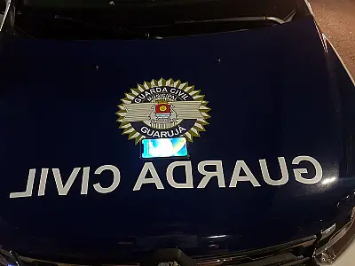 Guarda Municipal de folga flagra roubo e suspeitos são detidos nas Astúrias